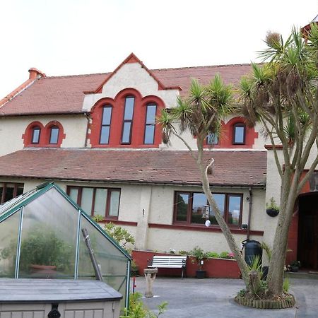 فندق Victoria House بارو في فرنيس المظهر الخارجي الصورة